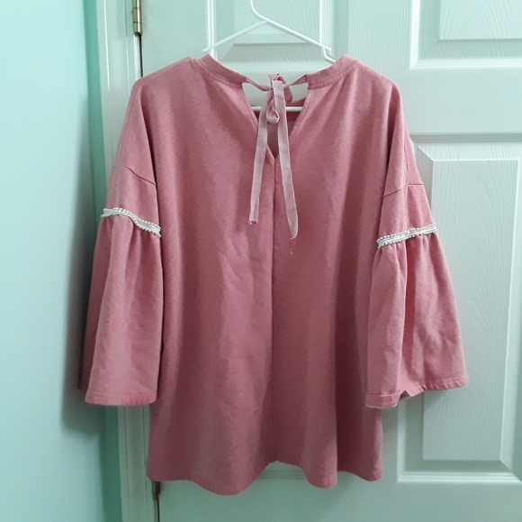 Weekend Suzanne Betro Bell Sleeve Pearl Detail Sweatshirt - Picture 3 of 8